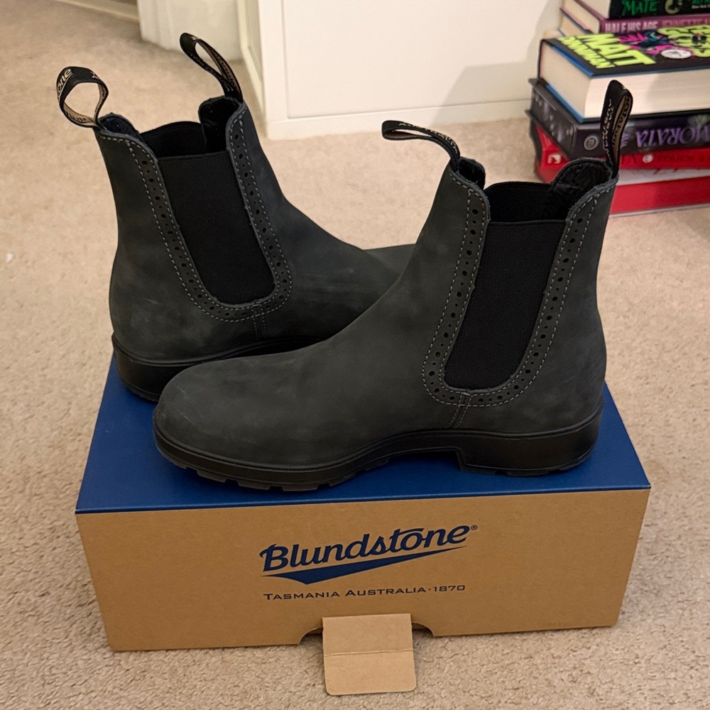 Blundstone Women’s Chelsea Boots - Rustic Black